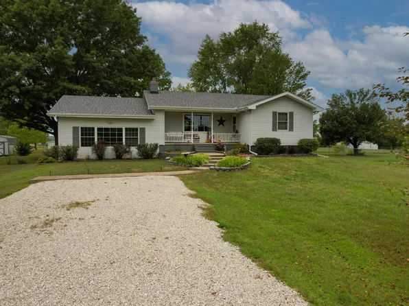 403 Northview Circle W, Fair Grove, MO 65648