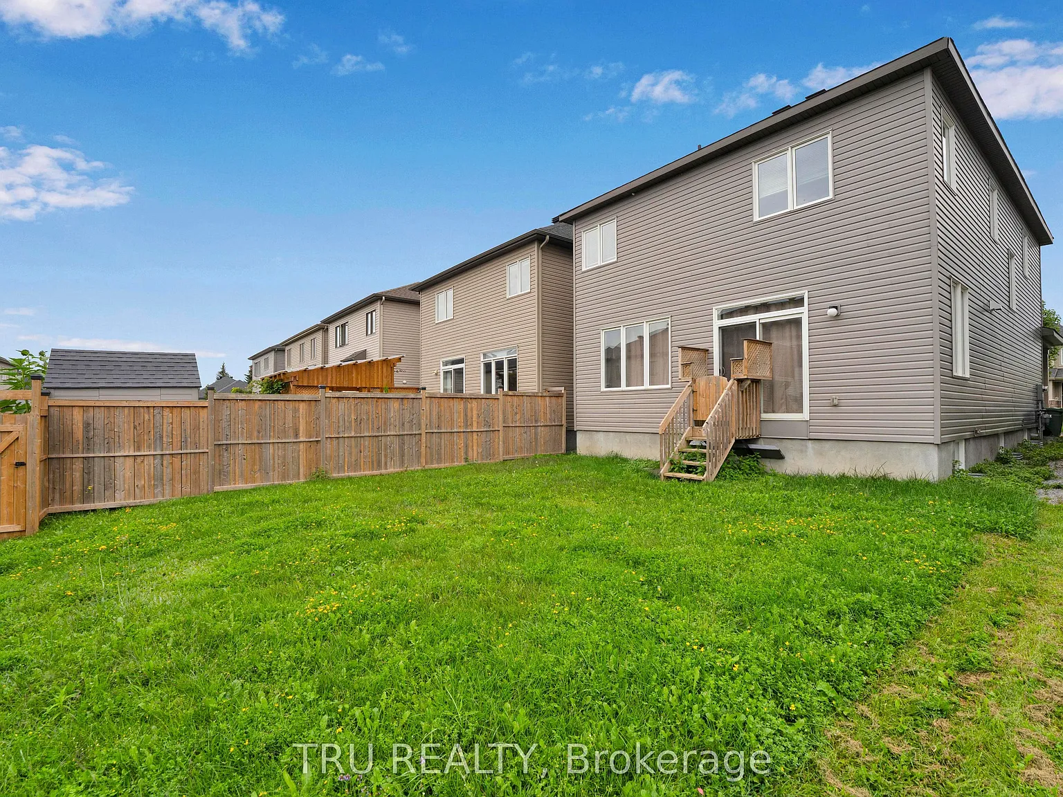 4 bed, $2,850 — Photo 2