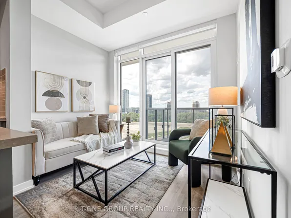 292 Verdale Cross #1007, Markham, ON L6G 0E5
