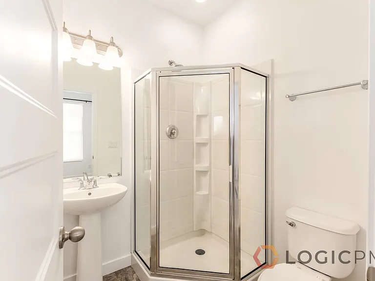 10592 S Redknife Dr — Photo 4