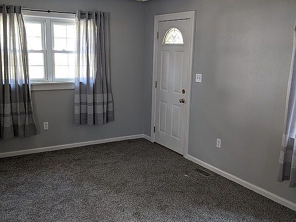 Front entrance/Living Room