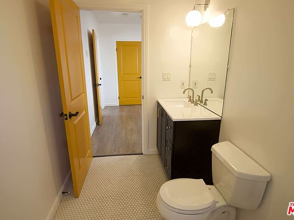 4th image of 2338 Riverdale Ave