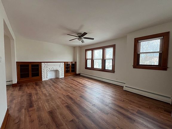 3rd image of 89 Knox Ave Unit 2