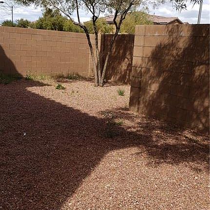 4th image of 10726 Mason Hill Ave