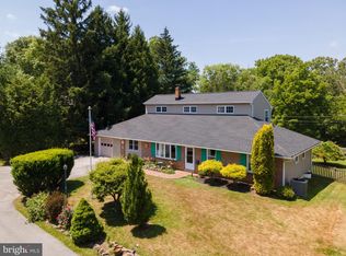 2 Delio Ln, Downingtown, PA 19335