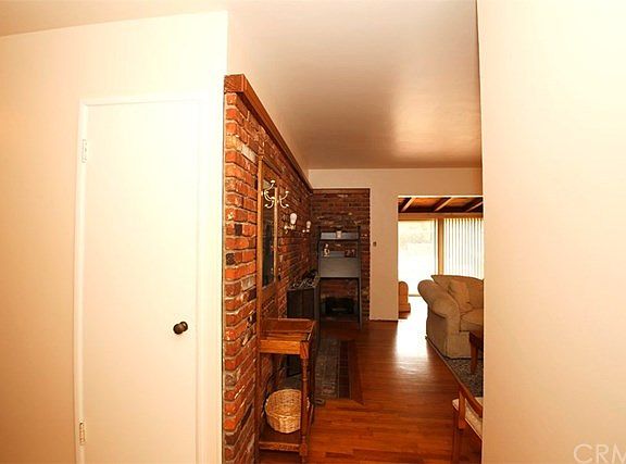 3rd image of 554 S Calvados Ave