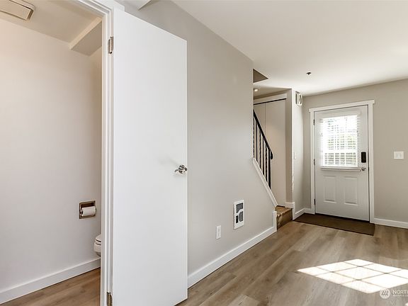 2nd image of 27015 47th Avenue S #107