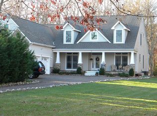 57 Memorial Dr, Barnegat, NJ 08005