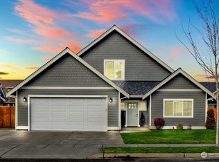 1955 Feather Dr, Lynden, WA