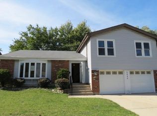 2046 Audubon Dr, Glendale Heights, IL