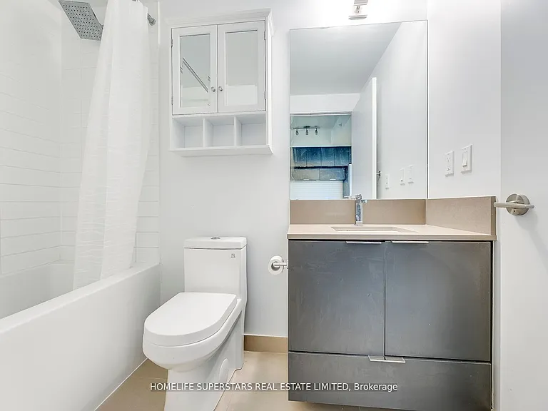 181 Dundas St E #2303 — Photo 7