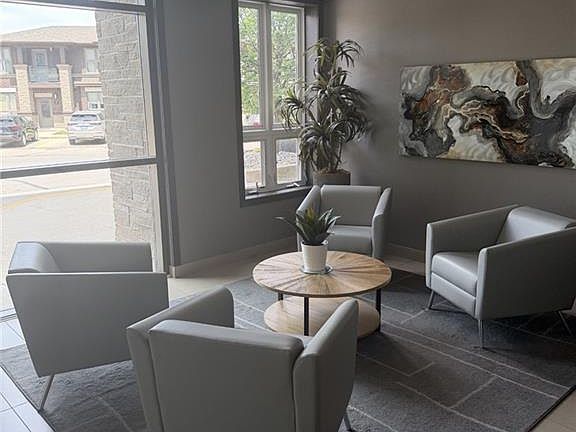 4th image of 5010 Corporate Dr #408