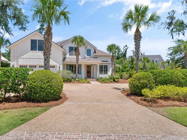 107 Yacht Club Dr, Saint Simons Island, GA 31522