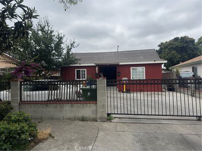 333 E 84th St, Los Angeles, CA, 90003