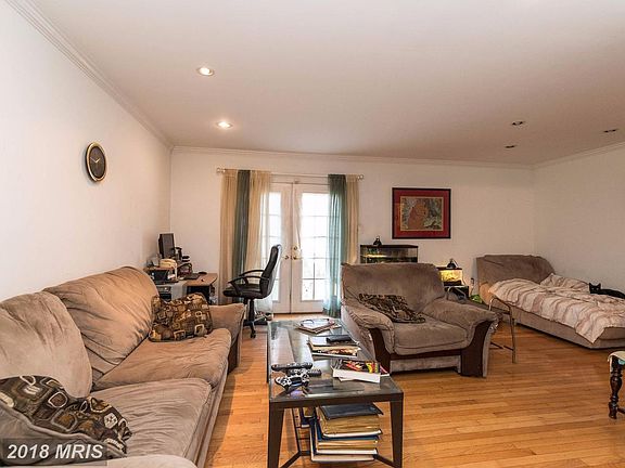 3rd image of 3343 Buehler Ct #103
