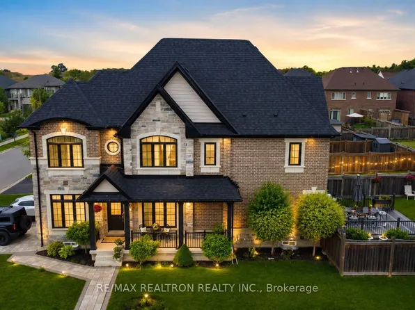 18 Ladder Cres, East Gwillimbury, ON L9N 0N8