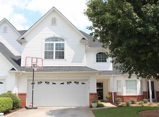 414 Cliffview Ct, Greer, SC 29650