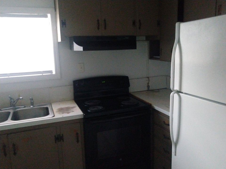 2nd image of 2636 S Allen Dr #A