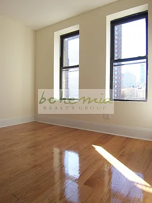 Rented by Bohemia Realty Group | media 22