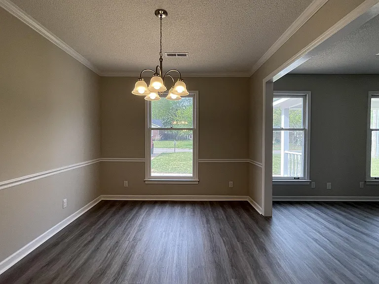 120 Springfield Ln — Photo 18