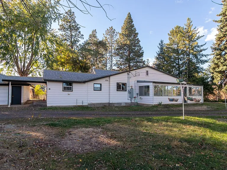 16919 W Silver Lake Rd — Photo 1