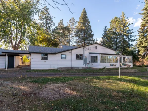 16919 W Silver Lake Rd, Medical Lake, WA 99022