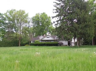 4677 Kirk Rd, Youngstown, OH 44515