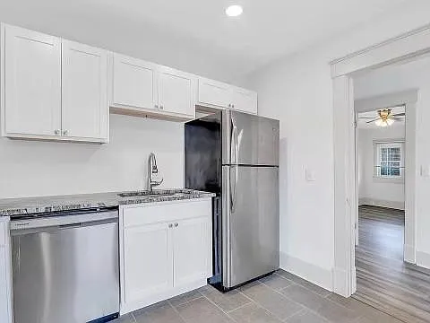 1008 E 34th St #B — Photo 15