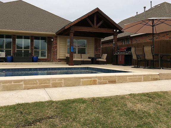 3rd image of 9604 Courtright Dr
