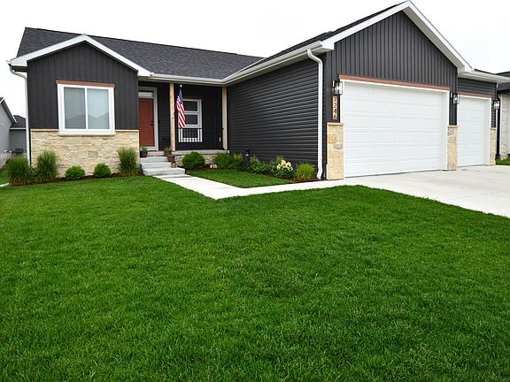 2nd image of 7246 N 49th St