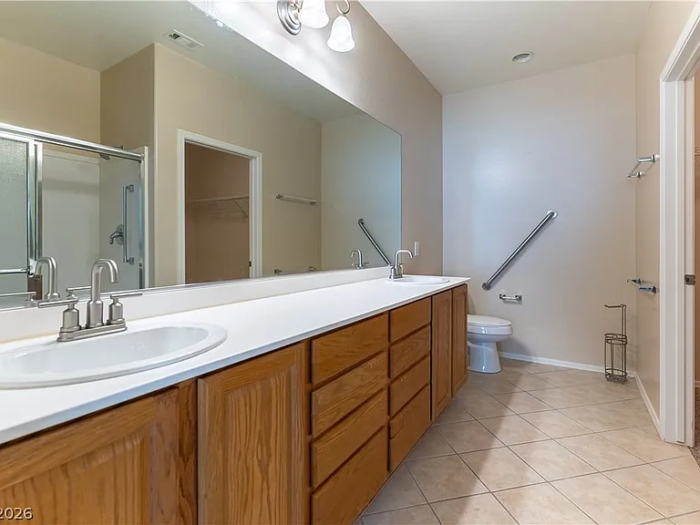2362 Ecliptic St — Photo 11