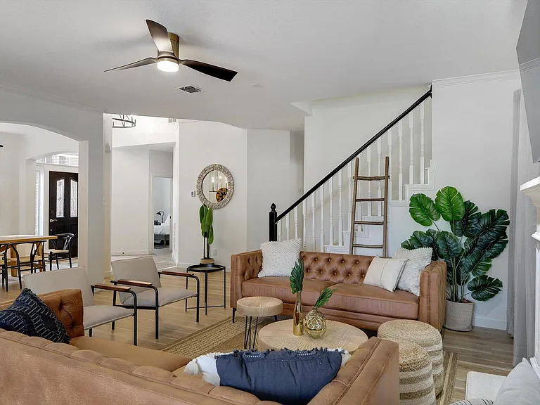 416 Rembert Ct — Photo 19