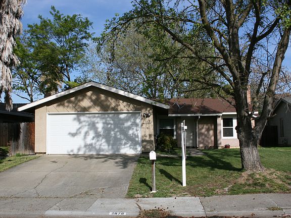 2nd image of 2876 Sagemill Way