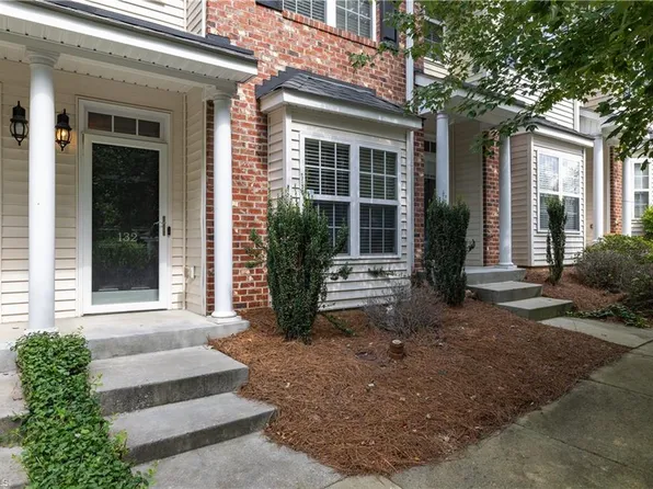 132 Humberside Dr, Kernersville, NC 27284