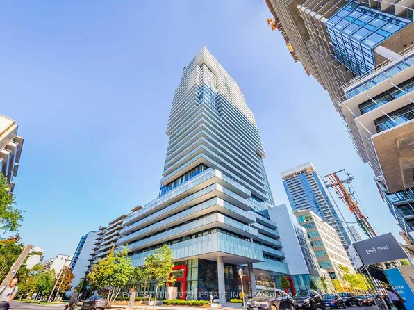 185 Roehampton Ave, Toronto, ON