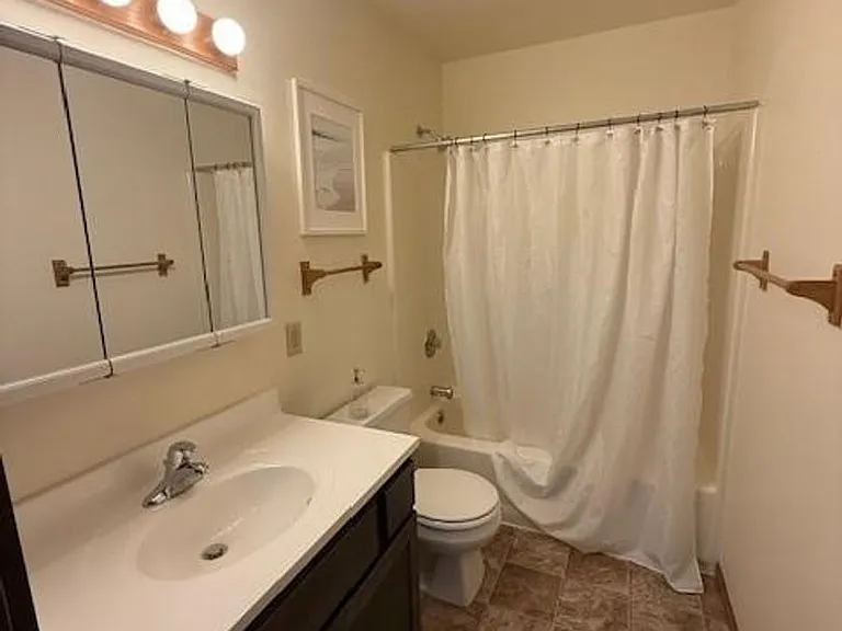 1627-1629 Rustic Dr — Photo 12