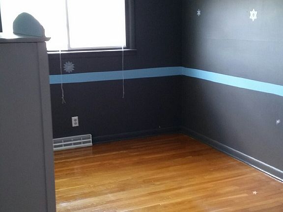3rd image of 1218 Waller St
