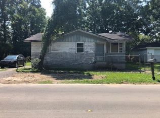 944 E Harding St, Destrehan, LA 70047