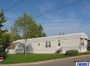 704 Cedar Rd, Bluffton, IN 46714