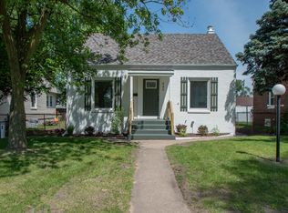449 Calhoun St, Gary, IN 46406
