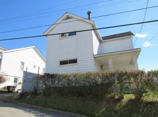 50 Observatory St, Manor, PA 15665