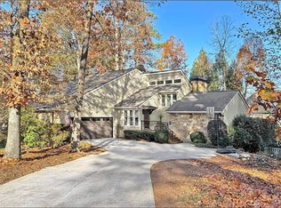 2990 Ascot Ln, Roswell, GA 30076