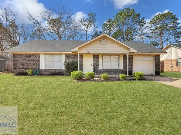 1426 Paul Caswell Blvd, Hinesville, GA 31313