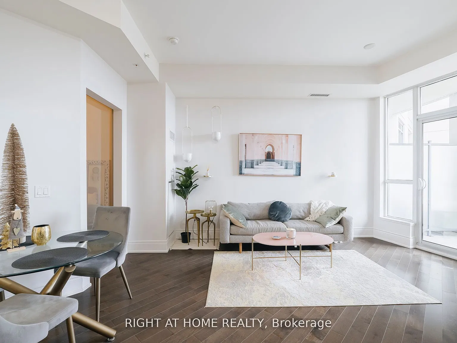 1 bed, $2,400 — Photo 1