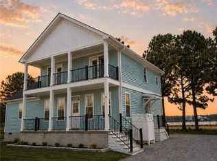 4 Dream St, Cape Charles, VA 23310