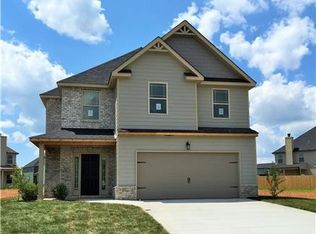 2170 Bandera Dr, Clarksville, TN 37042