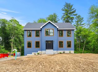 223 Lawrence Rd, Salem, NH 03079