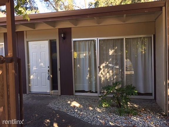 3rd image of 3152 Valley Green Ln