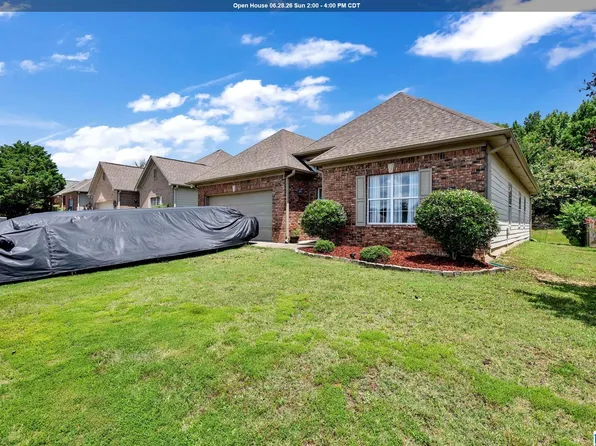 813 Savannah Ln, Calera, AL 35040