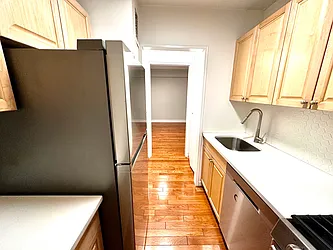 Rented by Batra Group Inc